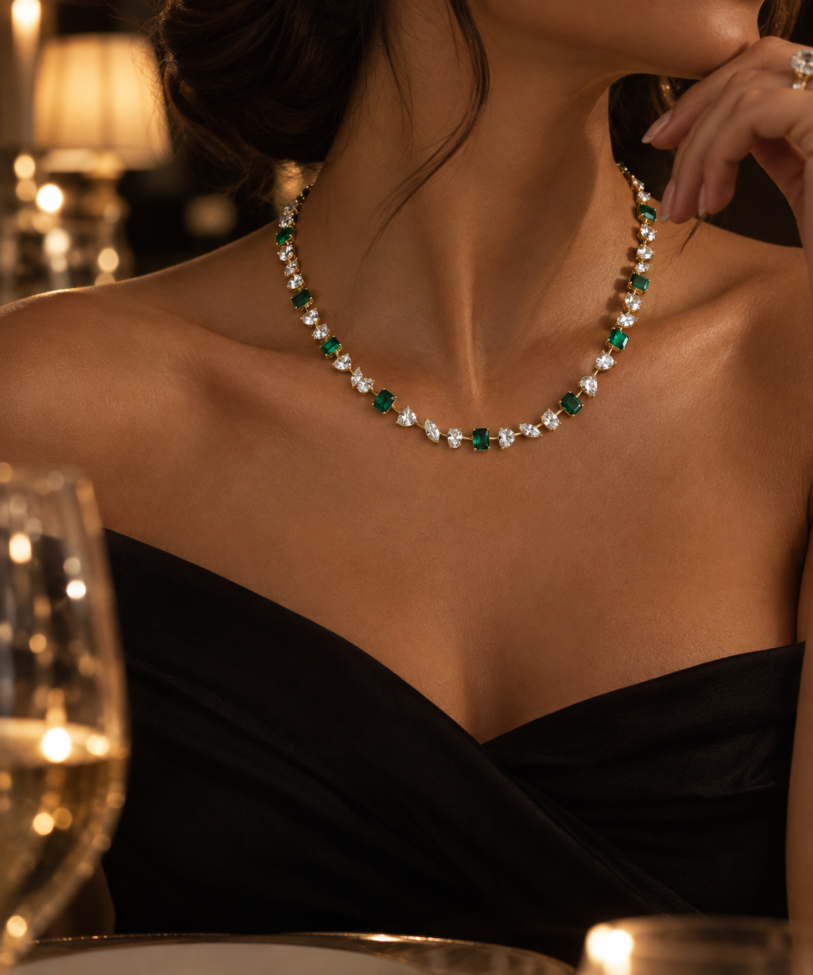 The Emerald Lumière Necklace