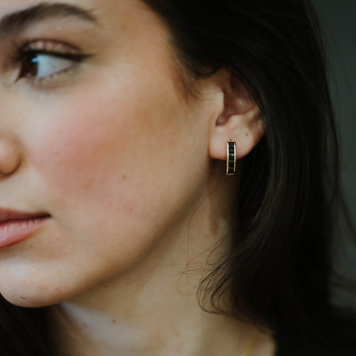 Onyx Huggies