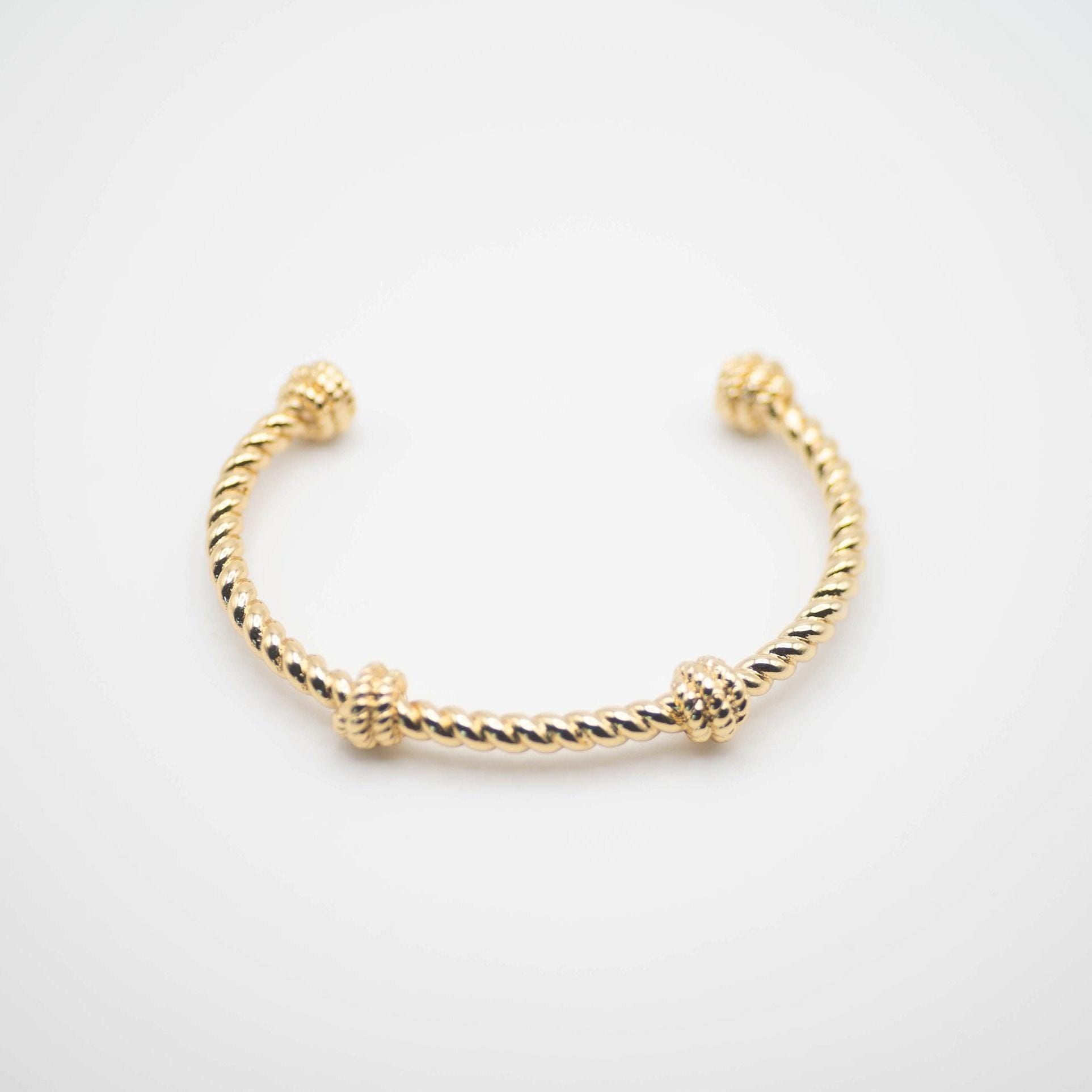 Twist Cuff Bracelet, Gold Filled Cuff Bracelet, Gold Stacking Cuff, Gold Knot Bracelet, Minimalist Gold Cuff, Hypoallergenic Gold Bracelet