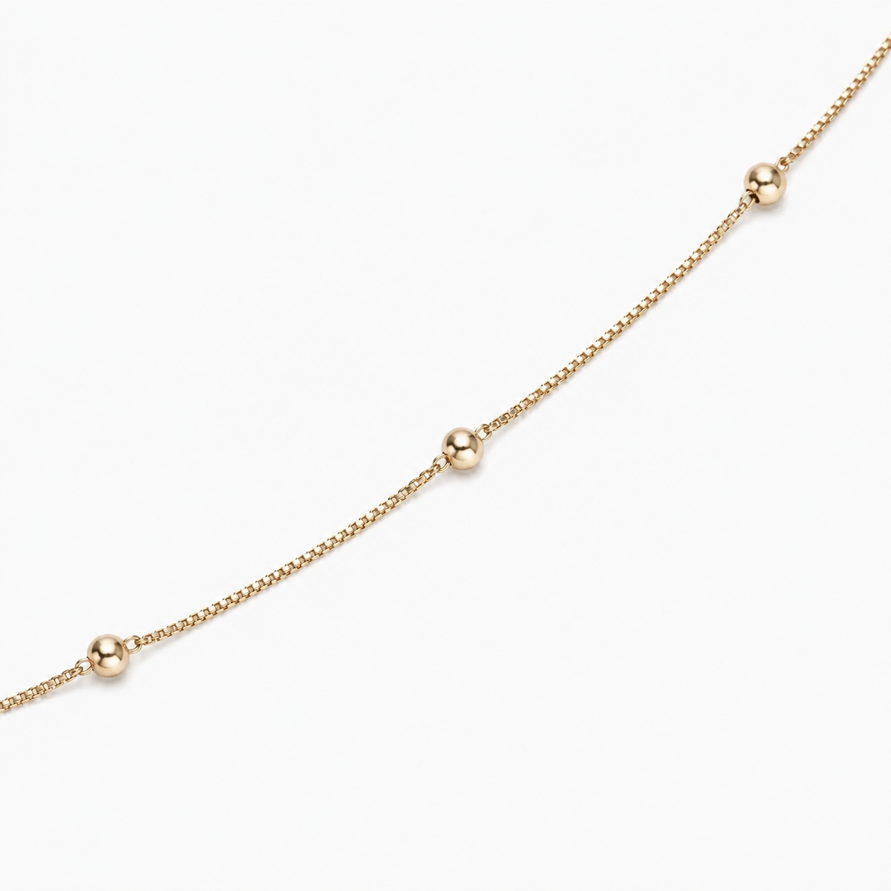 The Elan Sphere Necklace