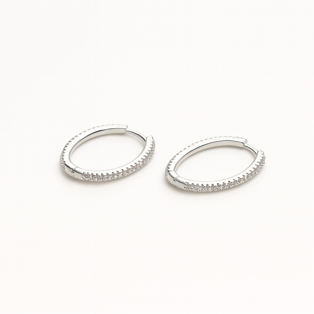 The Verona Pavé Oval Huggies