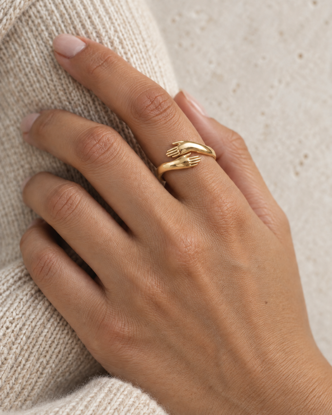 Hug Ring in 14K Yellow Gold
