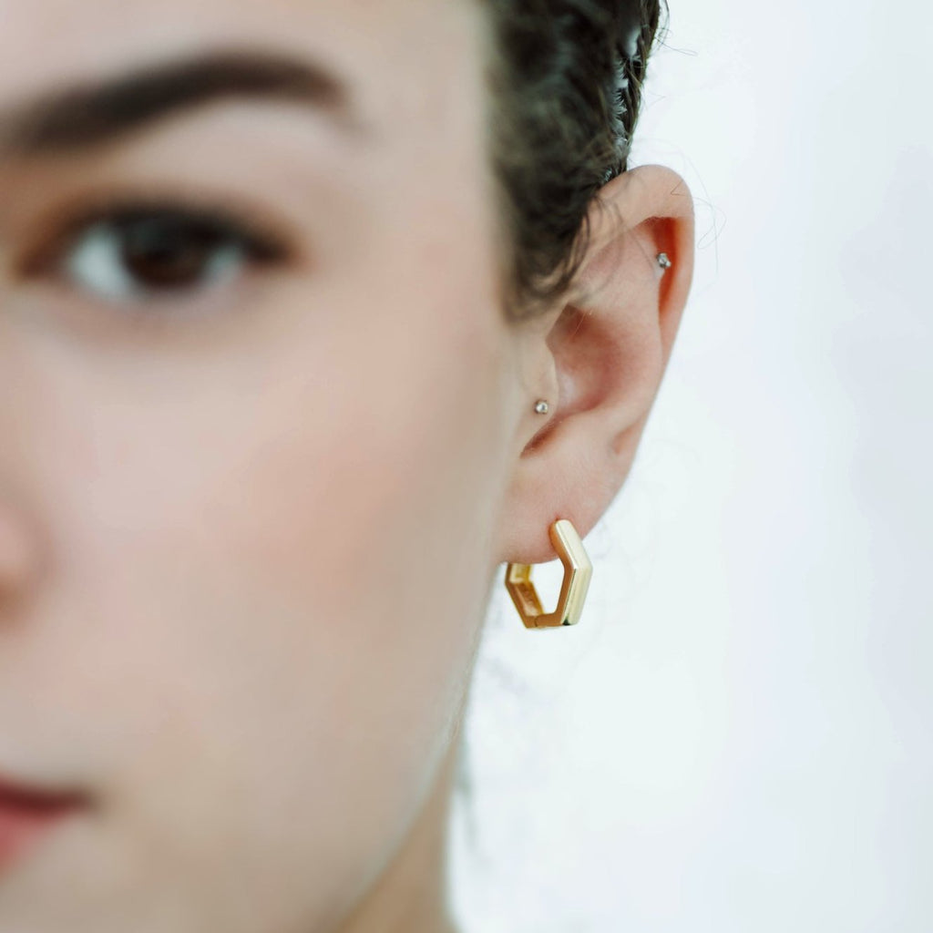 The Wentworth Signature Hoops