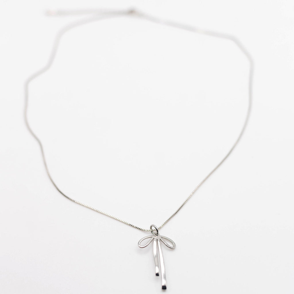Bella Bow Necklace