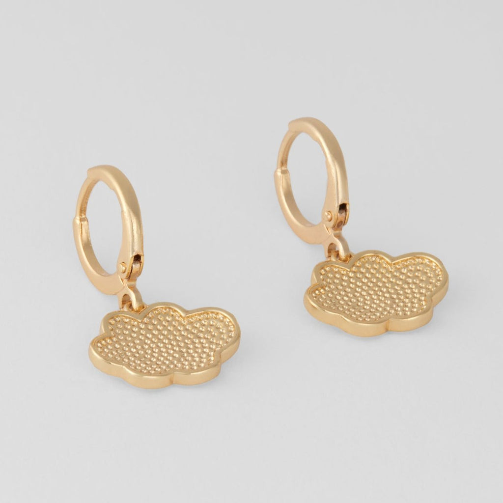 Dreamy Cloud Huggies