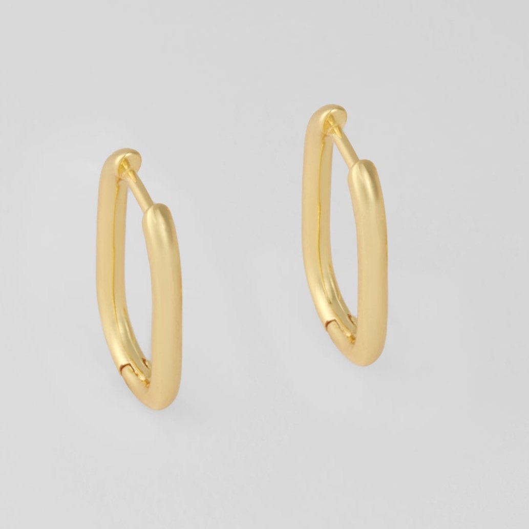 Minimalist Chic Huggies