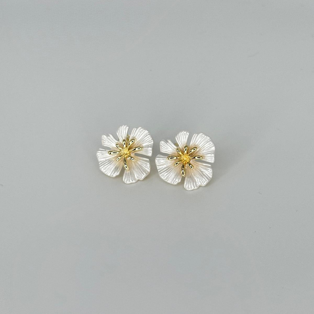 Full Bloom Studs
