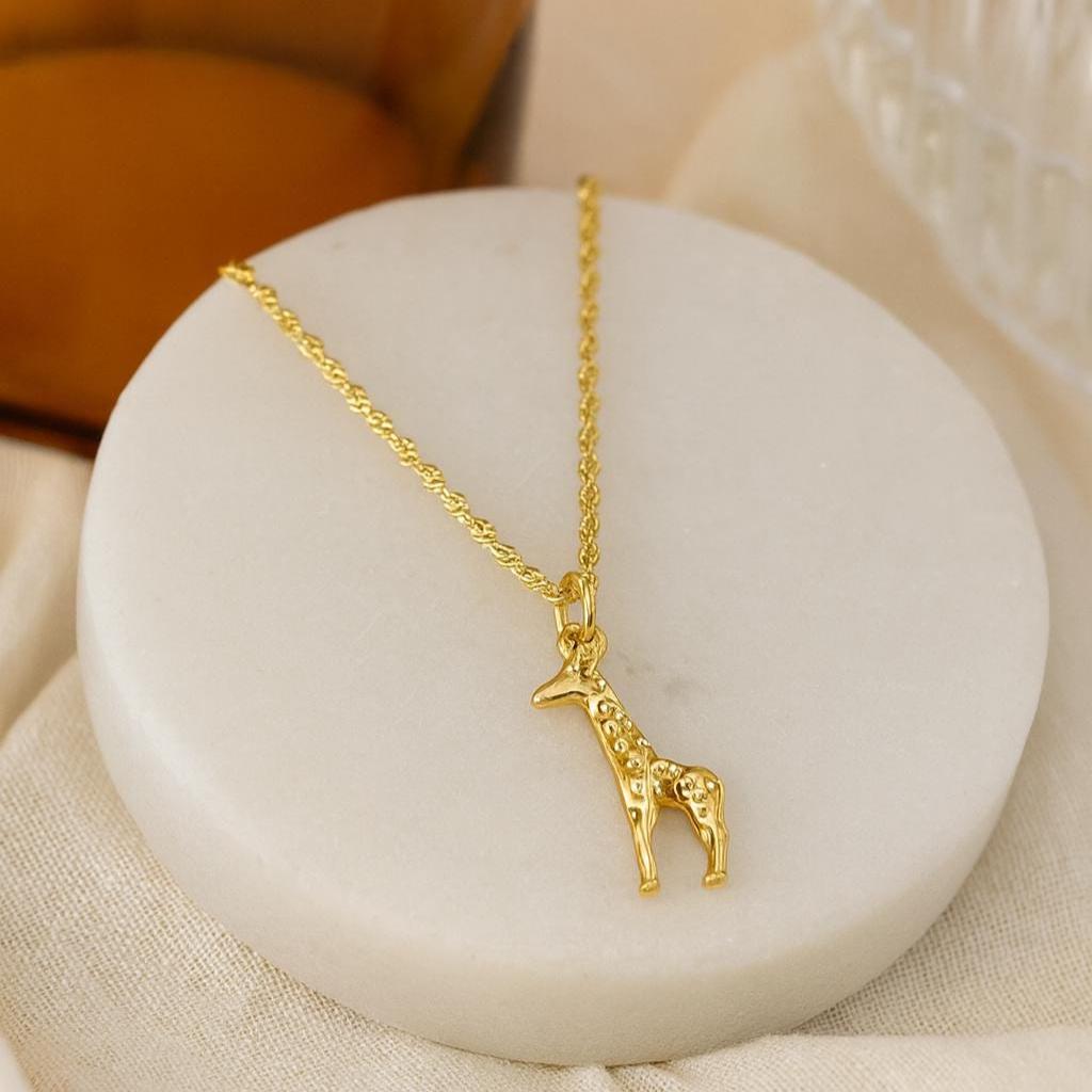 Giraffe Necklace, Giraffe Lover Gift, Giraffe Jewelry, Gold Filled Animal Necklace, Safari Animal Gift, Safari Necklace, Giraffe Pendant