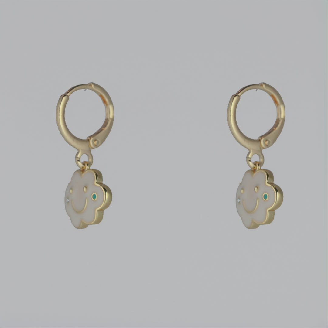 Dreamy Cloud Huggies